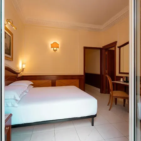 Hiberia Hotell 3*