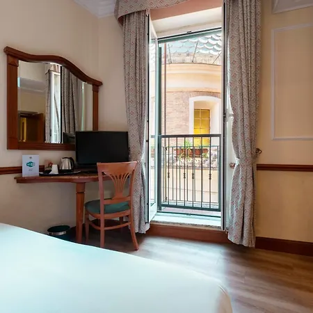 Hiberia Hotell 3*