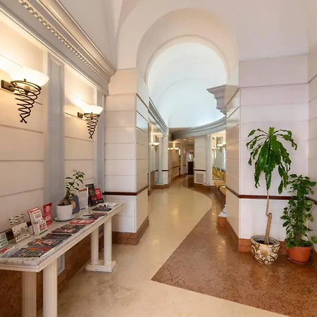 Hotell Hiberia 3*