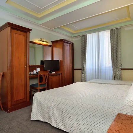 Hiberia Hotel