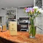 Hiberia Szálloda 3*