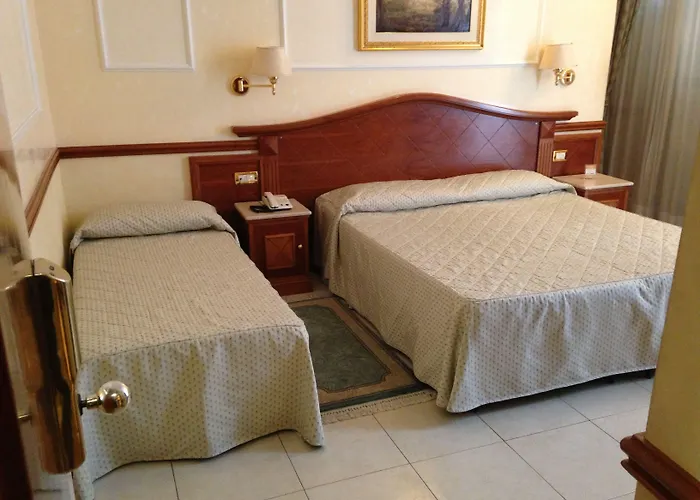 Hiberia Ξενοδοχείο 3*